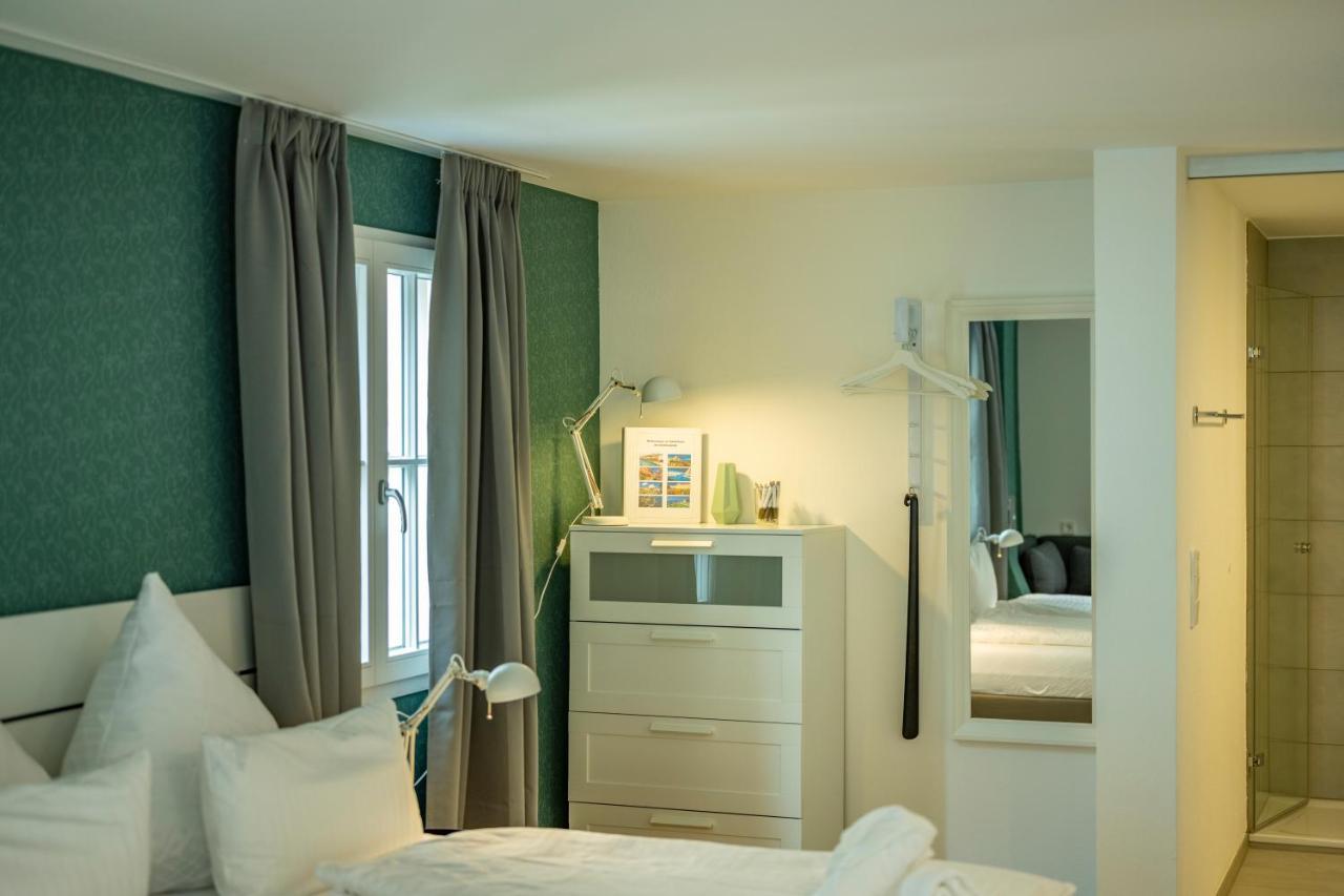 Gaestehaus Am Schlossplatz, Z. 2 Meersburg Extérieur photo